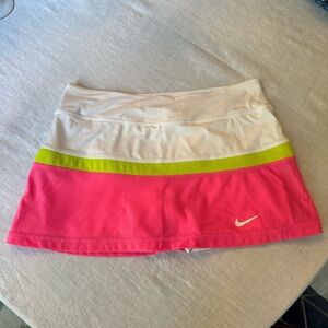 Nike Dri-FIT Skirt in Pink and Cream